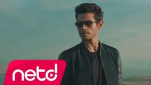 Aç Kollarını Cem Belevi Albüm Kapağı