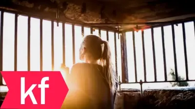 Adı Bende Saklı Ne Bekliyordun Ki video klibi
