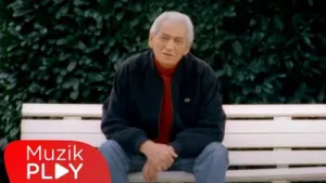 Adnan Şenses Senmiydin Albüm Kapağı