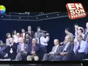 Ahmet Kaya’nın O Unutulmaz Konuşması Ahmetkayaa Gibi Ahmetkaya Albüm Kapağı