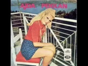 Ajda Pekkan Boşvermişim Dünyaya Albüm Kapağı