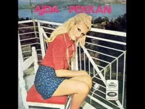 Ajda Pekkan – İki Yabancı 1967 Full Albüm Albüm Kapağı