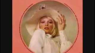 Ajda Pekkan – Kimler Geldi Kimler Geçti