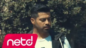 Alexone Cici Kız Albüm Kapağı