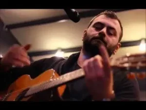 Ali Baran Sen Da Yanasun