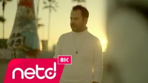 Ali Tolga Başka Biri Albüm Kapağı