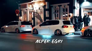 Alper Eğri Low Albüm Kapağı