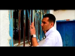 Anam Sanki Evde Gibi Albüm Kapağı