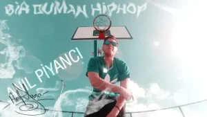 Anıl Piyancı Bi Duman Hiphop Albüm Kapağı