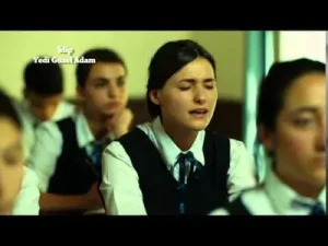 Anılar Defterinde Gül Yaprağı Yedi Güzel Adam Albüm Kapağı