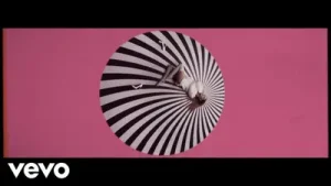 Ariana Grande Problem Feat. Iggy Azalea Albüm Kapağı