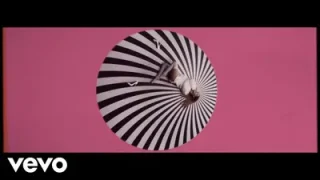 Ariana Grande Problem Feat. Iggy Azalea