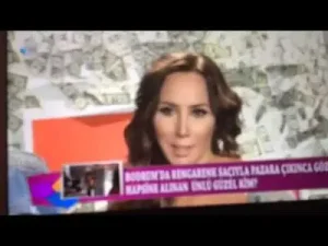 Asena Berru Tural Röportaj Albüm Kapağı