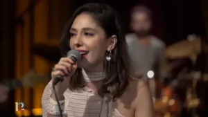 Aslı Demirer Madem Albüm Kapağı