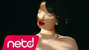 Asude Cemre Varlığın Yokluğunda Albüm Kapağı