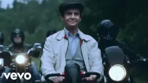 Avicii Waiting For Love Albüm Kapağı