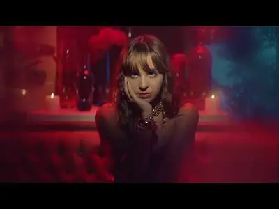 Aybüke Albere Korkmam Ben video klibi