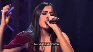 Ayda Mosharraf İsyan Lyrics Albüm Kapağı