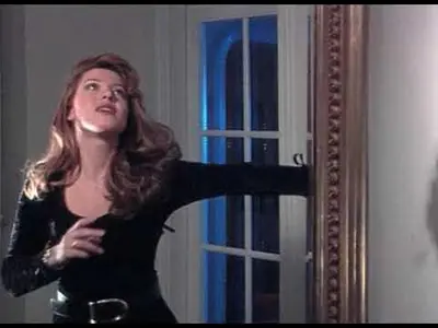 Aylin Livaneli - Aynalar video klibi