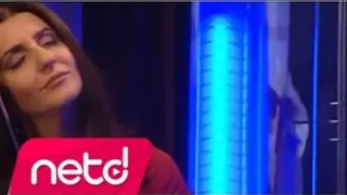 Aynur Haşhaş Kirpiklerin Ok Eyle