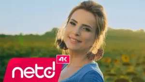 Ayşen Birgör Hatırım Kaldı Albüm Kapağı