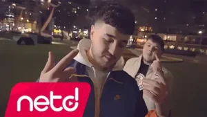 Bat2 Gökkes Üzüle Üzüle Albüm Kapağı