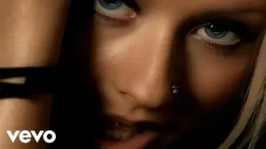 Beautiful Christina Aguilera Albüm Kapağı