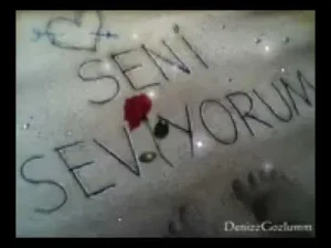 Belki Bu Şarkı Herşeyi Anlatır Bu Ömür Biter Bu Aşk Bitmez Albüm Kapağı