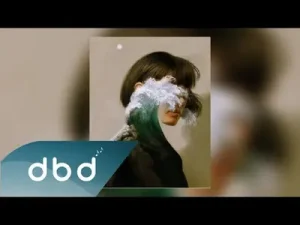 Berkan Ulu Dünya Sessiz Şimdi Albüm Kapağı
