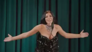 Berna Tan Çakmak Çakmaya Geldik Albüm Kapağı