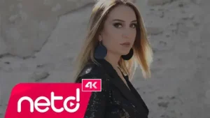 Betül Baki Bana Aşktan Bahset Albüm Kapağı