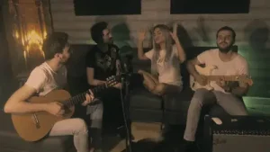 Bile Bile Yandı Yüreğim Albüm Kapağı