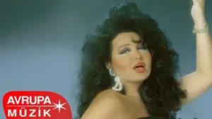 Bülent Ersoy Namusumsun Albüm Kapağı