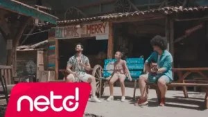 Burak Barış Uzak Ol