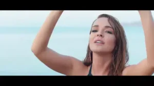 Burcu Güneş & Enbe Orkestrası Ağır Yaralı