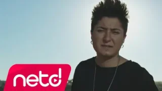 Çağla Sola Ezberledim Yaralarımı