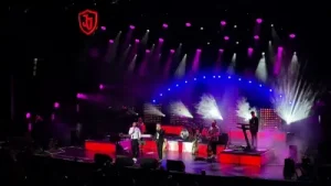 Cem Adrian, Emir Can İğrek – Bana Unutmayı Anlat Albüm Kapağı