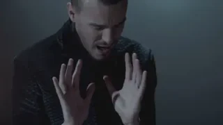 Cem Adrian – Sana Sarılınca