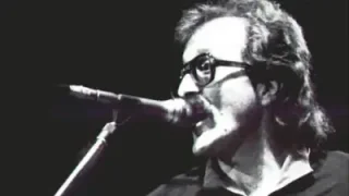 Cem Karaca Yolumuz Gurbete Düştü