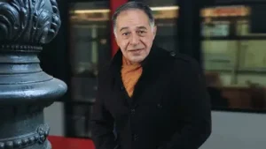 Cemil Sağyaşar Sarıl Bana Sevgilim Albüm Kapağı