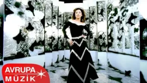 Ceylan Mensure Hanım Albüm Kapağı