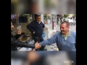 Çiçekler İçinde Menevşe Bastır