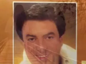 Coşkun Sabah Yeni Bir Aşk Arıyorum Albüm Kapağı
