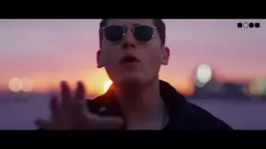 Cris Cab – Englishman in New York Albüm Kapağı