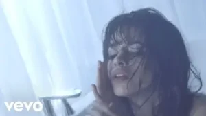 Crying in the Club Albüm Kapağı