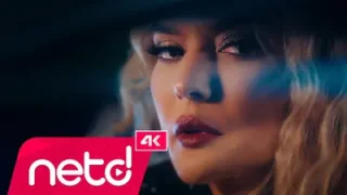 Demet Akalın Gidecek Bir Gün