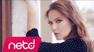 Demet Akalın Hayalet