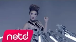 Demet Akalın Pırlanta