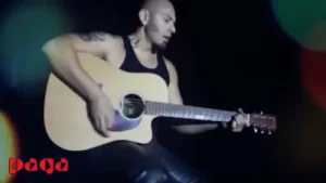 Demir Demirkan Aşktan Öte Akustik Albüm Kapağı