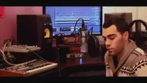 Dinlenme Rekoru Kıran Arapça İlahi